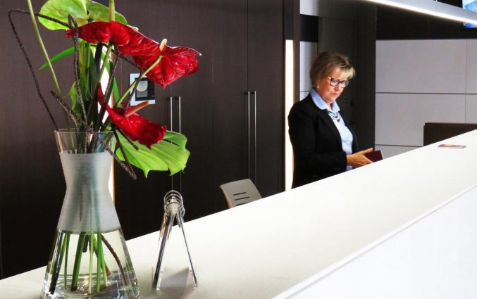 Receptie van Hotel Papi aan de Costa Brava