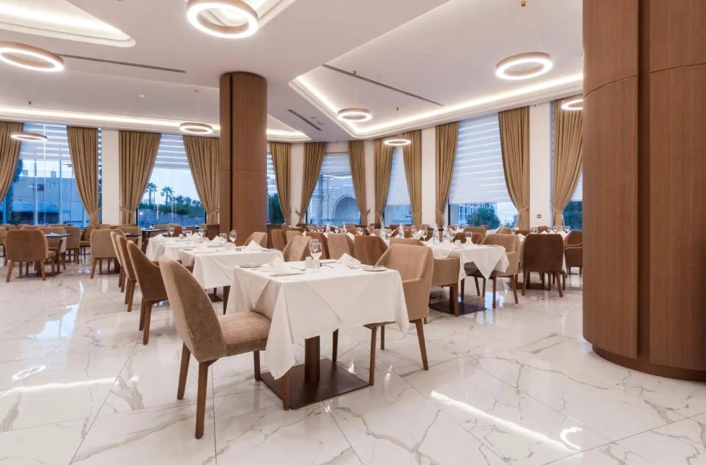 Golden Tulip Vivaldi Hotel