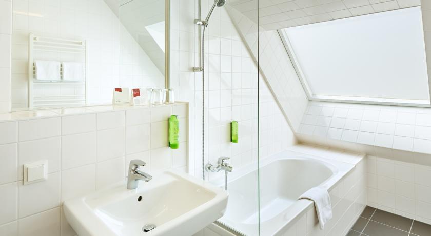 Badkamer van Hotel Austria Trend Beim Theresianum in Wenen