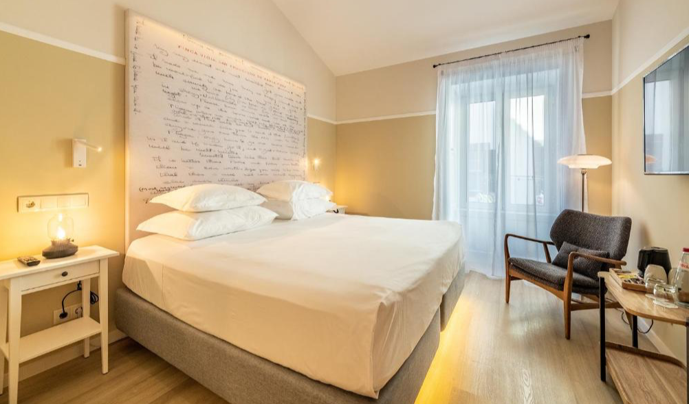 Pestana Fisherman Village