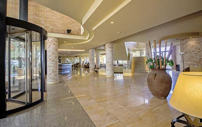 Hotel Savoy Calheta Beach