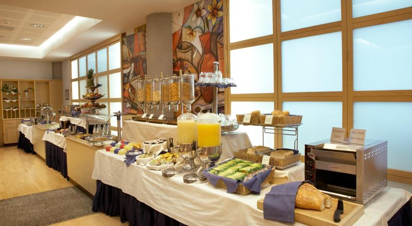 Ontbijtbuffet in Pacific Hotel Fortino Turijn