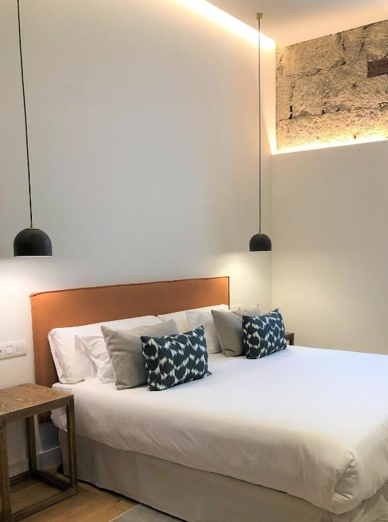 VEINTIUNO Emblematic Hotels