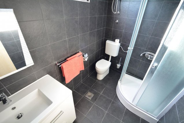 Badkamer van een appartement van appartementen Villa Rosa in Dubrovnik