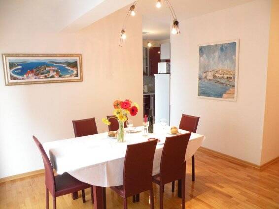 Eethoek van een appartement van appartementen Villa Rosa in Dubrovnik