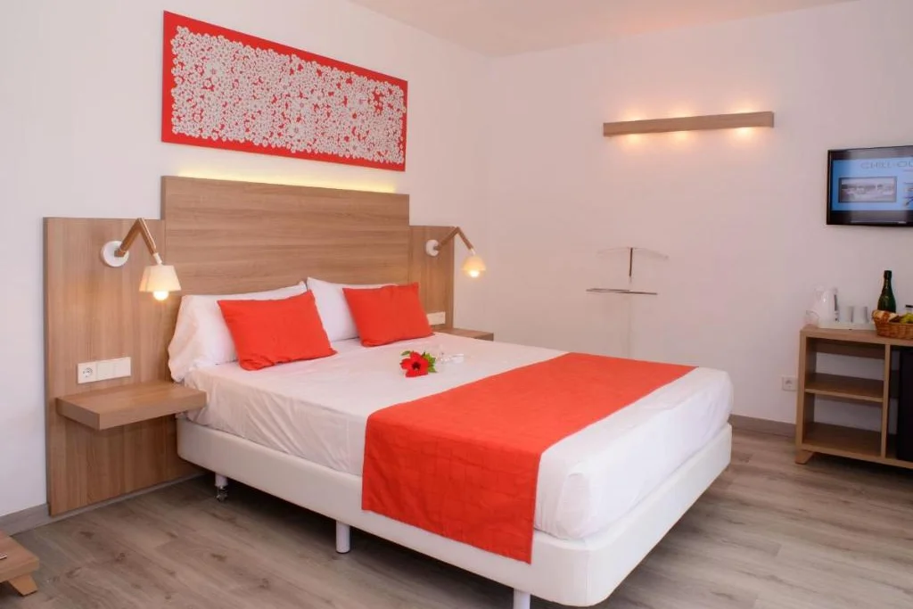 Cala Llenya Resort Ibiza