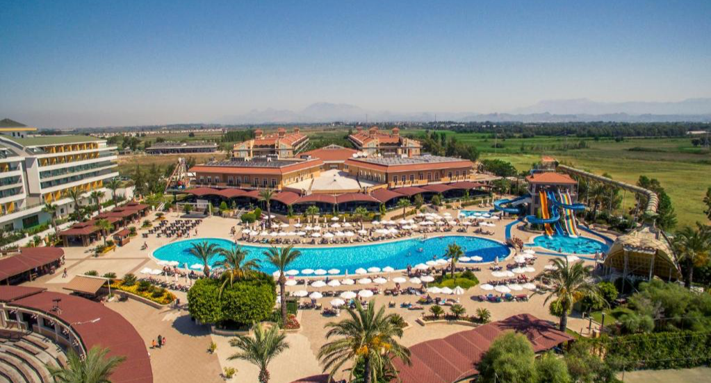 Crystal Paraiso Verde Resort