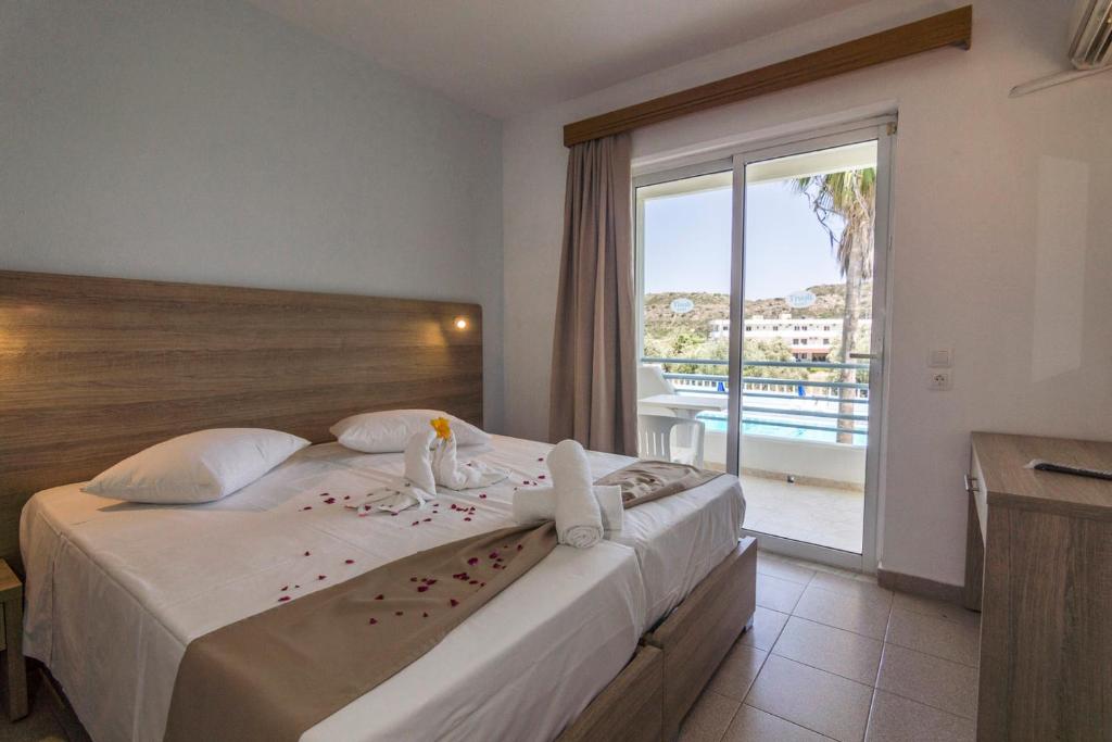 Tivoli Hotel and Apartments 