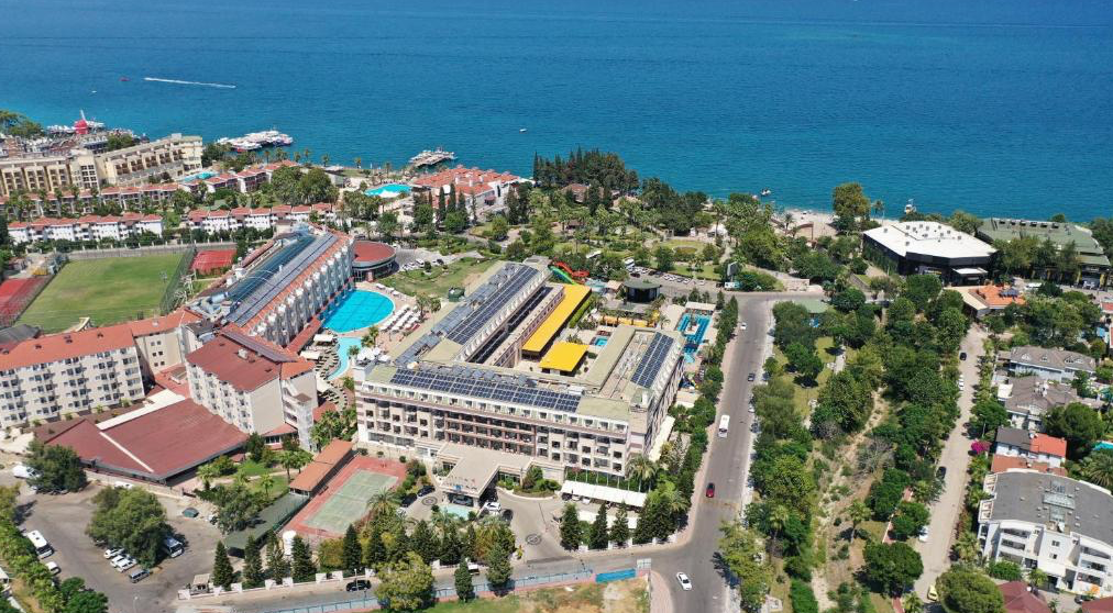 Crystal De Luxe Resort And Spa