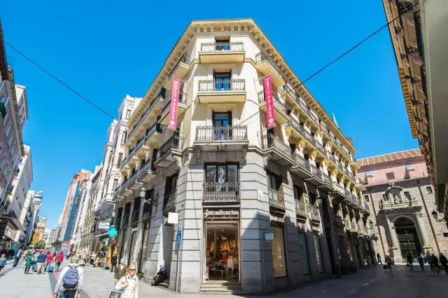 Petit Palace Preciados
