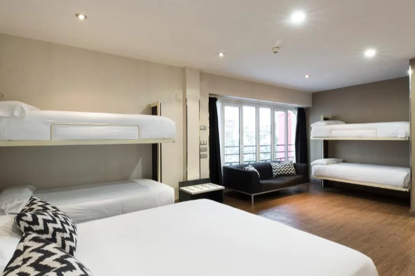 groep Petit Palace Triball