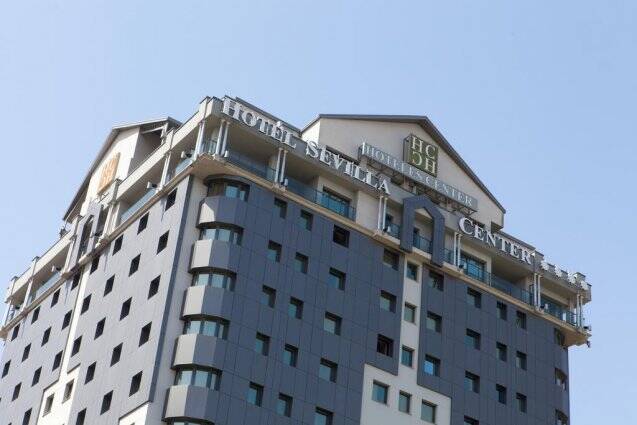 Hotel Sevilla Center