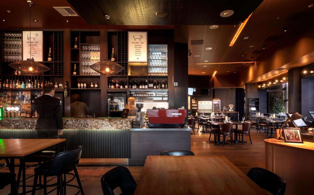 Bar in Tongariro Suites