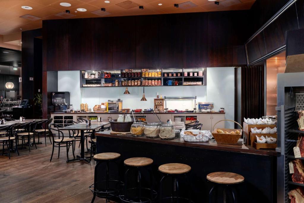 Koffie- en theefaciliteiten in alle kamers van Rydges Wellington