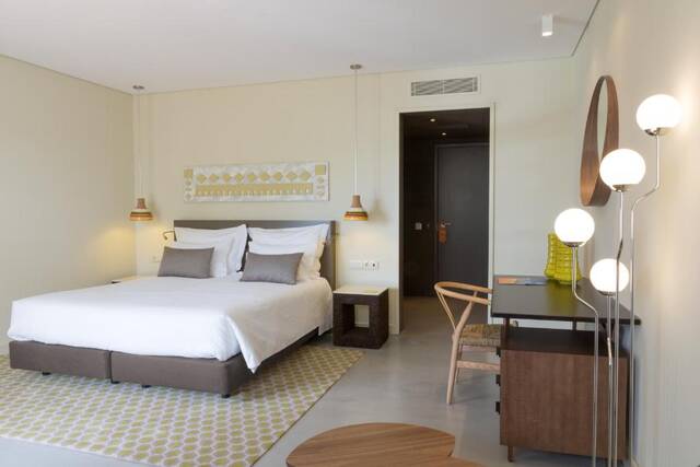 OZADI Tavira Hotel - tweepersoonskamer met bureau