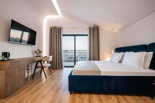Mae Select Hotel - slaapkamer met balkon