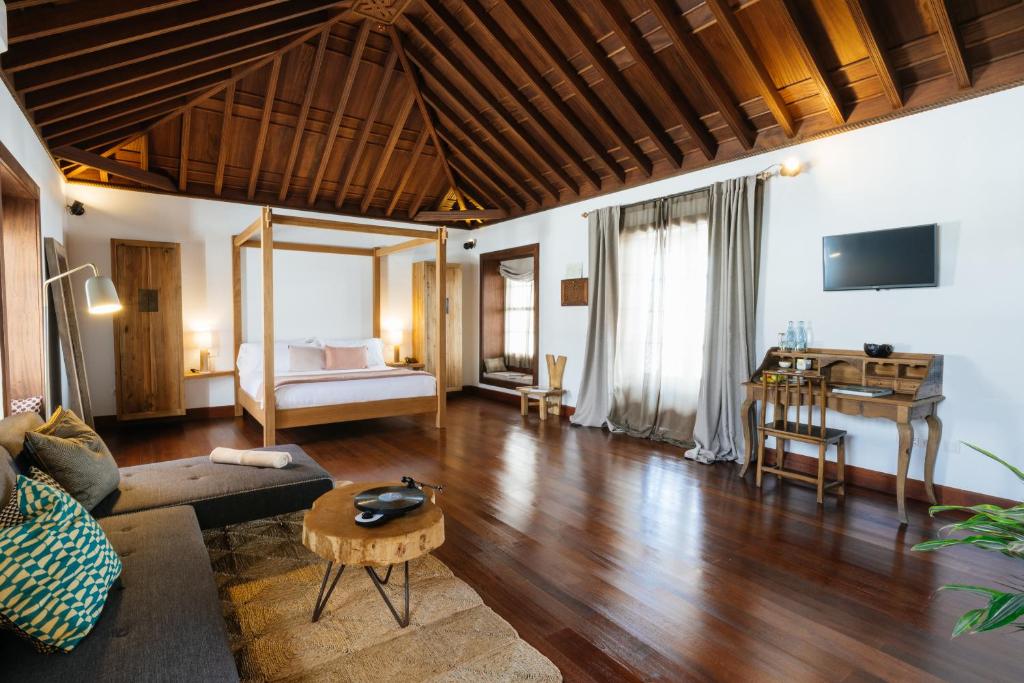 Hotel Boutique Palacio Ico - suite met hemelbed