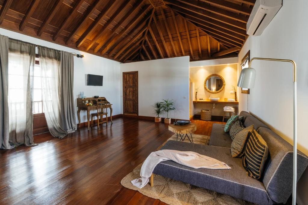 Hotel Boutique Palacio Ico - suite met zithoek