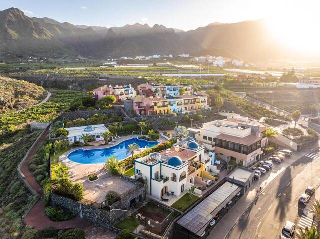 Hotel Luz Del Mar - luchtfoto van het hotel