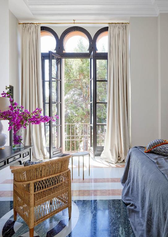 Soho Boutique Castillo de Santa Catalina - kamer met balkondeuren