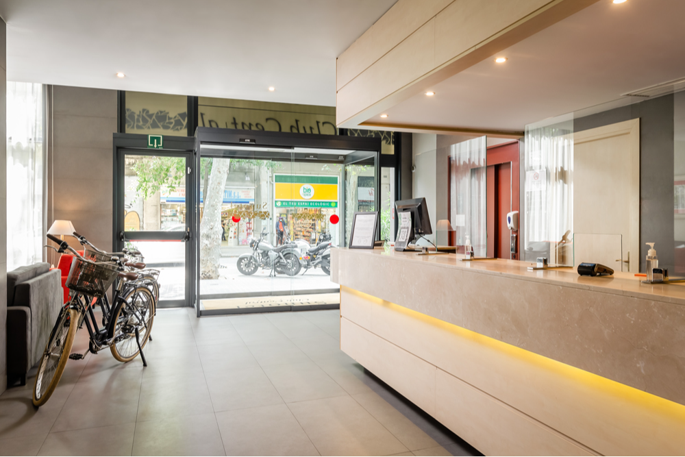 Receptie en fietsen van Sunotel Club Central Barcelona