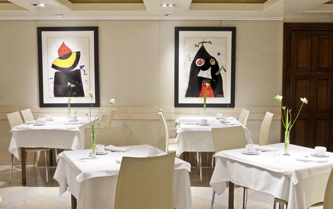 Ontbijtzaal van hotel Derby in Barcelona