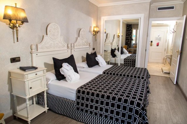 Tweepersoonskamer van Hotel Pere IV in Barcelona