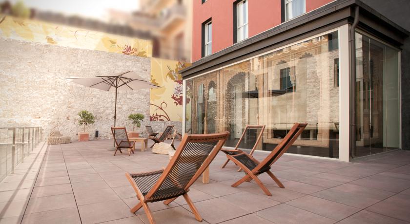 Terras van Hotel Onix Liceo