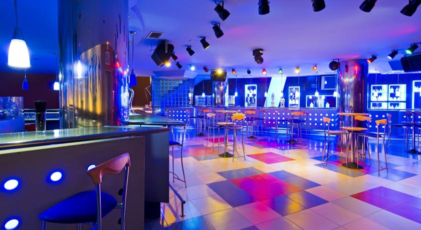 Bar van Elba Lucia Sport & Suite Hotel op Fuerteventura