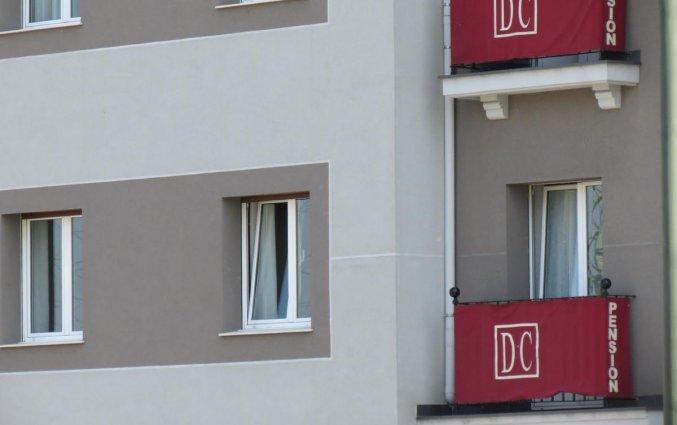 Buitenkant van Hotel Pension Don Claudio in Bilbao