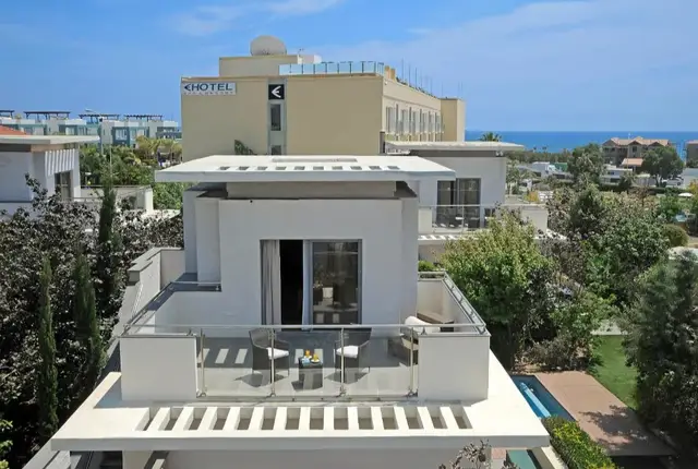 Hotel-E Spa & Resort accommodatie