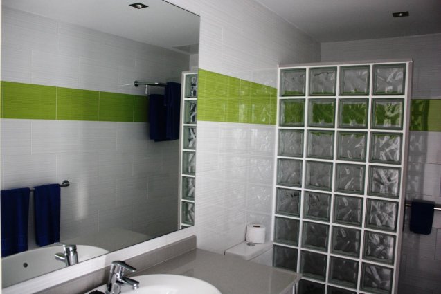 Badkamer van een appartement van Hotel Vista Mar op Lanzarote de Canarische Eilanden