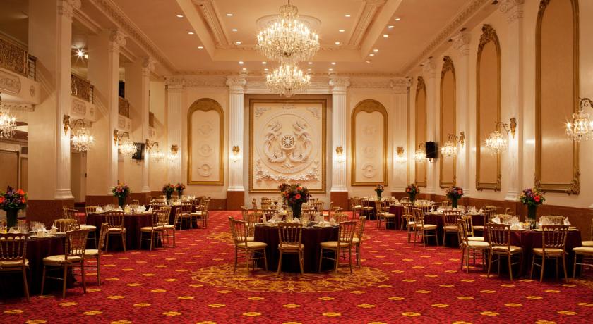 Wyndham New Yorker Hotel