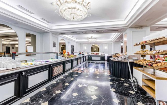 Buffet van hotel Sevilla Macarena in Sevilla