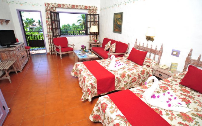 Hotel Parque Tropical