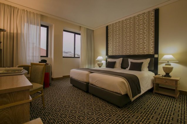 Tweepersoonskamer van Hotel Mundial in Lissabon