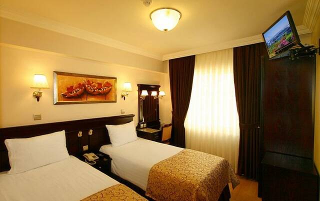 Tweepersoonskamer van Hotel Laleli Gonen in Istanbul