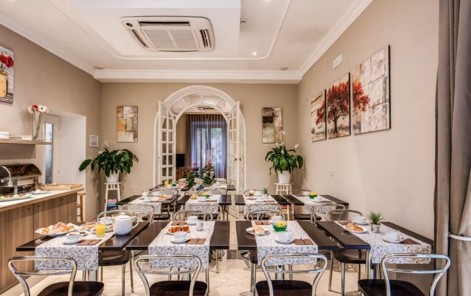 Ontbijtzaal van Rome Garden Hotel