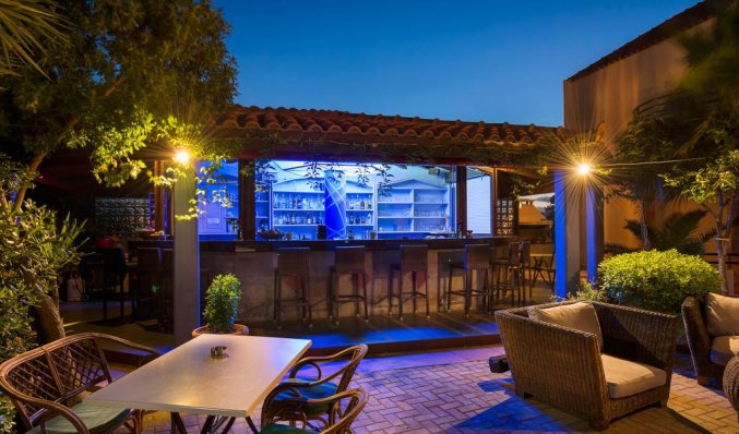 Bar van Aparthotel Nireas Kreta