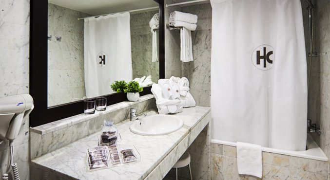 Hotel Catalonia Giralda