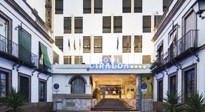 Hotel Catalonia Giralda