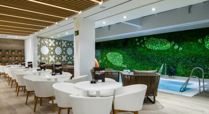 Hotel Catalonia Giralda