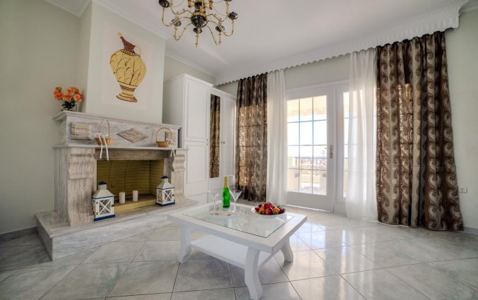 Lounge van Hotel Villa Olympia op Santorini