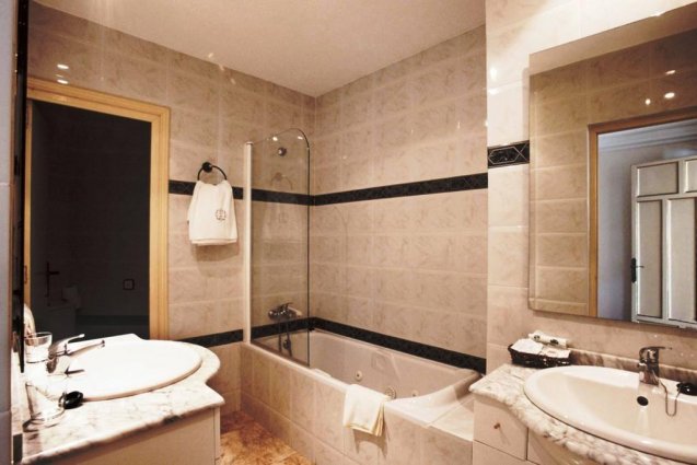 Badkamer van hotel Cap Roig in Platja d'Aro
