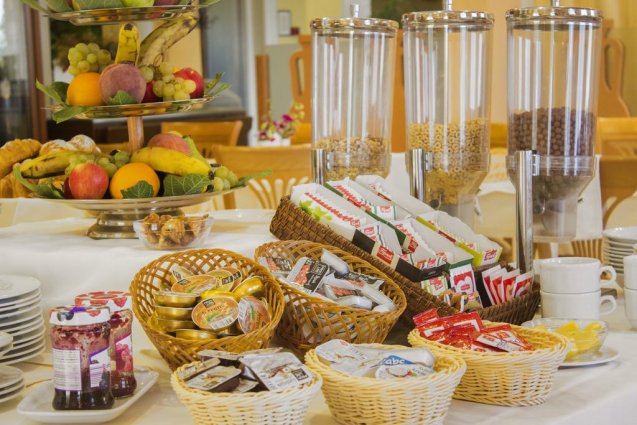 Ontbijtbuffet van Hotel Spongiola in Dalmatië