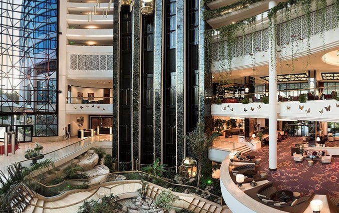 Entree van hotel Rixos Downtown Antlaya