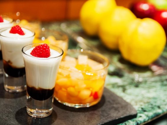 Ontbijtbuffet van Hotel VillaCarlos in Valencia