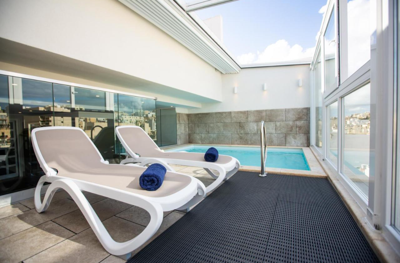 Wellness van Hotel & Suites 115 The Strand Malta