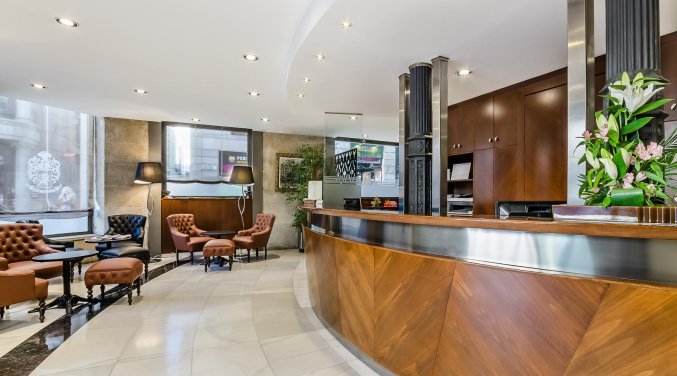 Receptie van Hotel Suizo Barcelona