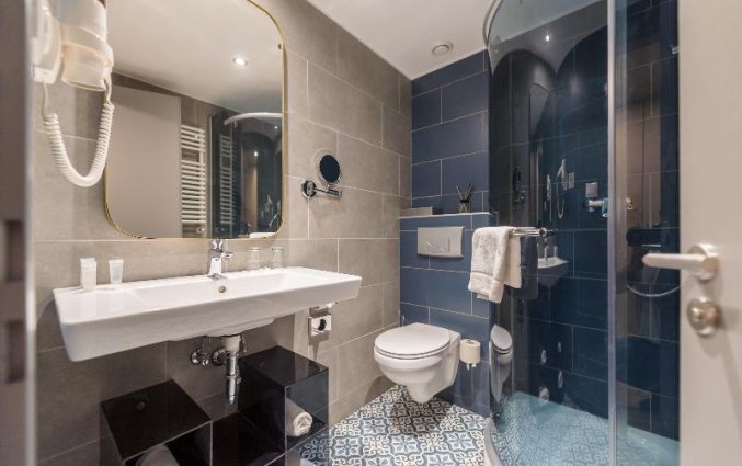 Badkamer van een tweepersoonskamer van Hotel Alta Moda Fashion in Budapest